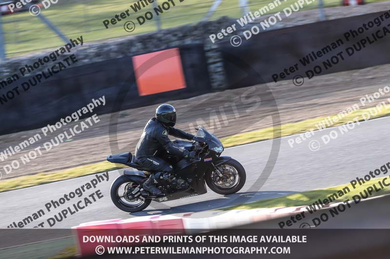brands hatch photographs;brands no limits trackday;cadwell trackday photographs;enduro digital images;event digital images;eventdigitalimages;no limits trackdays;peter wileman photography;racing digital images;trackday digital images;trackday photos